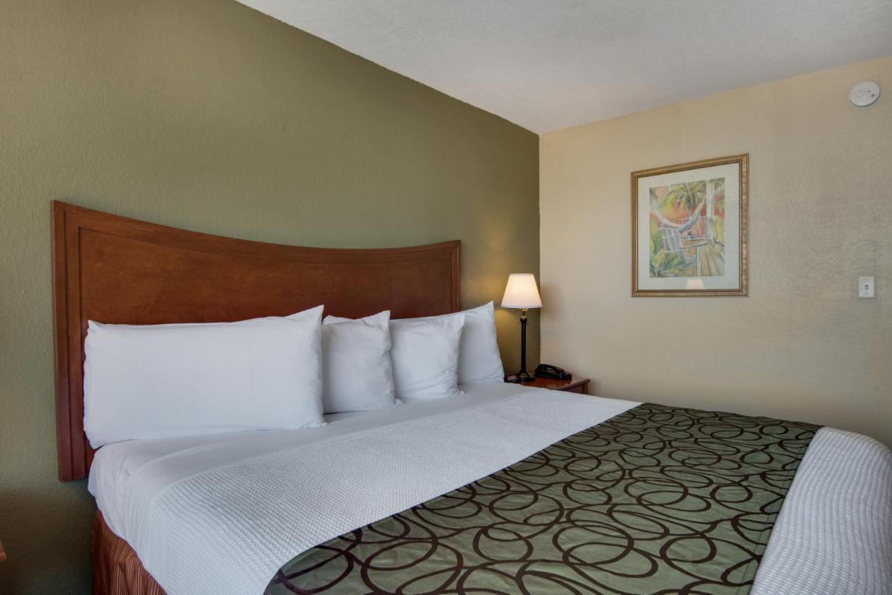 Baymont By Wyndham Panama City Beach Eksteriør bilde